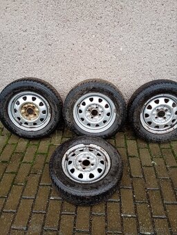 Prodam zimni kola na felicii - 4