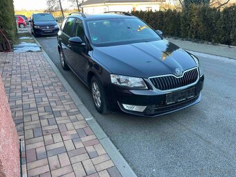 Škoda Octavia 3 Kombi 2.0 TDI/110 KW - ELEGANCE - 4