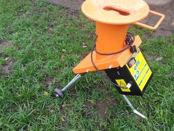 Drtič větví Shark - 4