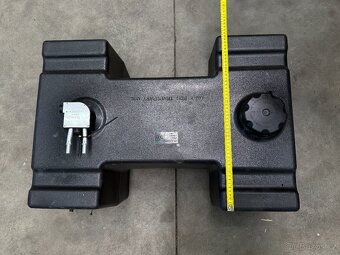 Palivová nádrž - plastová - 4