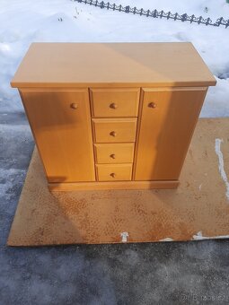 Skříň 73×40 výška 73cm - 4