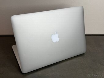 Macbook Air 13'' 2017 / i5 / 8GB RAM / 128GB SSD - DPH - 4