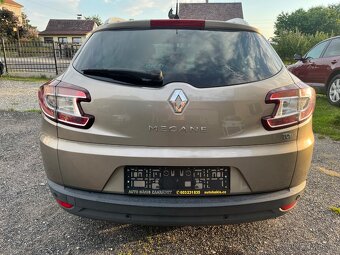 Megane benzin 2011+NOVÁ STK - 4