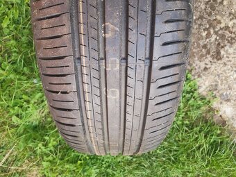 Falken 216/50/R18 - 4