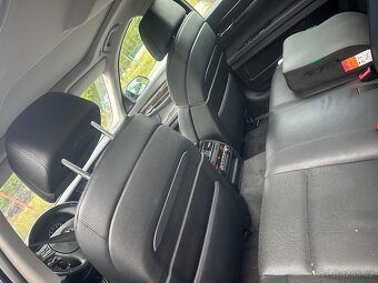 Bmw 750i 300kw v8 - 4