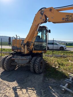Liebherr A311 - 4