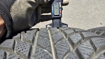 Zimní pneu 225/45/18 Bridgestone - 4