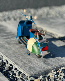 Plechový retro skútr - modrý motorka skvělý dárek - 4
