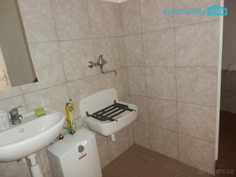 Pronájem, obchodní prostor, 50 m2, Praha 6, ulice Evropská - 4