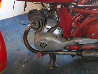 Benelli Pesaro 125 ccm - 4