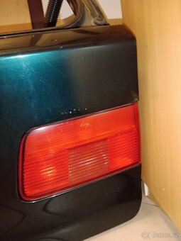 Zadní 5. dveře BMW E39 touring - 4