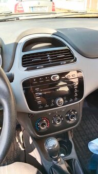 Fiat Punto EVO 1.4 55 kw RV:2009 - 4