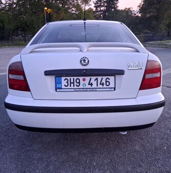 Škoda octavia 1.6i - 4