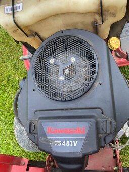 Zahradní traktor Wolf garten motor Kawasaki - 4