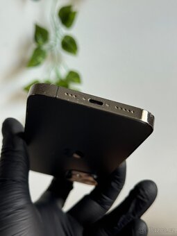 iPhone 12 Pro 128GB černý - 100% baterie - 4