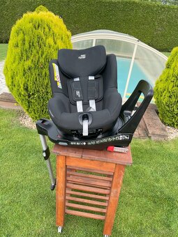 OTOČNÁ AUTOSEDAČKA BRITAX RÖMER do 18 kg - 4