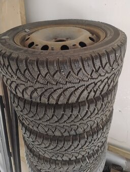Pneu 195/55 R15 - 4
