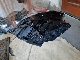 Světlo na audi Q3 - 4