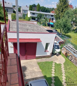 Rodinný dům se zahradou a garáží v Dubu nad Moravou - 4