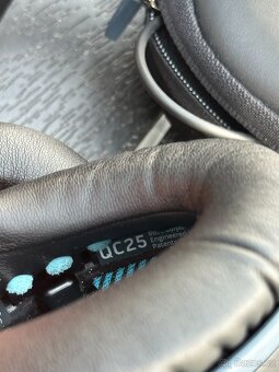 Bezdrátová sluchátka Bose QuietComfort 25 + pouzdro 3 - 4