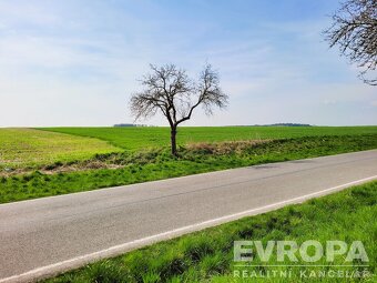 Prodej pozemků o celkové rozloze 27281 m² - 4