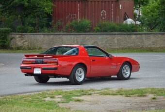 Pontiac Firebird 1989 - 4