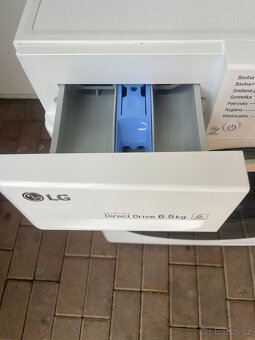 Pračka LG F60J5WN4W/// A+++-40% Velmi úsporná - 4