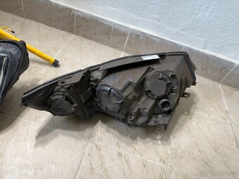 Světlomet Land Rover Discovery Sport L550 FK72-13W030-BG - 4