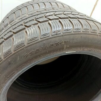 17" PNEU – 215/45/R17 – ZIMNÍ - NEXEN - 90% vzorek - 4