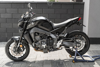 Yamaha MT-09 + Výfuk Akrapovič so zvodami - 4
