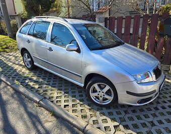 Škoda Fabia combi 2.0mpi 85kw Elegance - 4