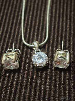 Set bižuterie Avon - 4