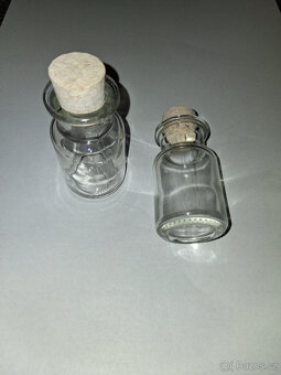 polička na kořenky + 12x kořenka - 4