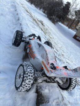 Rc 1:8 hobbytech - 4