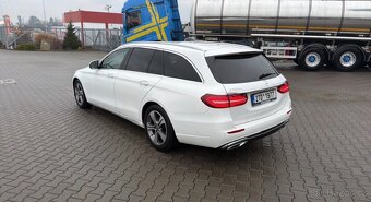 Mercedes E 220d Combi - 4