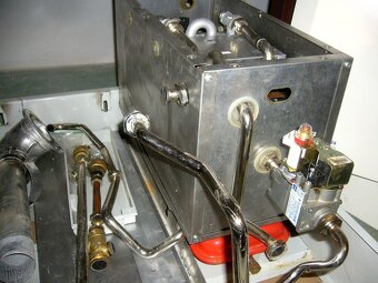 Díly k plynovému kotli - 4