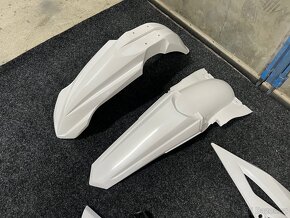 Nová sada plastů Yamaha 2010-2013 - 4