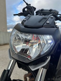Yamaha MT07 - 4
