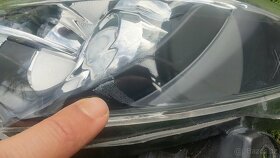 Toyota Yaris III 2014-2017, lave predne svetlo z den. sviet. - 4