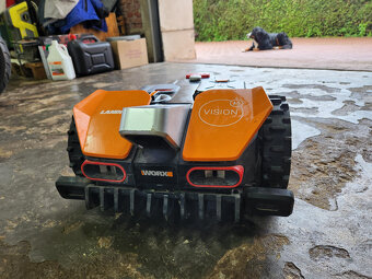 PLNĚ ROBOTICKÁ sekačka WORX Landroid Vision M600 WR206E.1 - 4