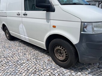 VW Transporter T5 - 1,9 TDI 75 kw rok 2006 - 4
