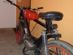 Café Racer - 4