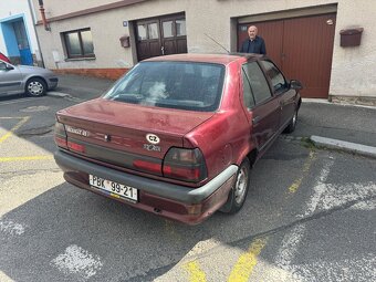 Renault 19 - 4