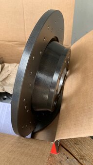 Brzdový kotouč zadní BREMBO XTRA LINE 08.A202.1X - 4