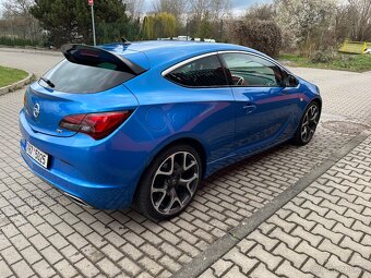 Opel Astra 2.0 T GTC OPC 206 kW - 4