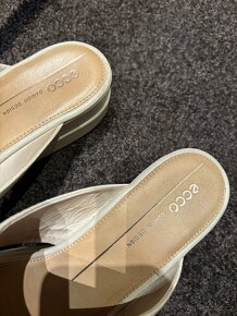 Ecco 39 - 4