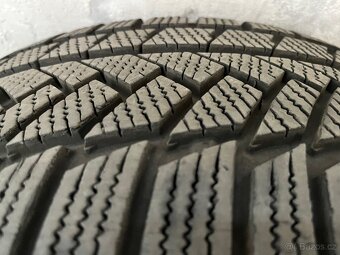 Zimní pneumatiky Continental 235/45 R20 - 4