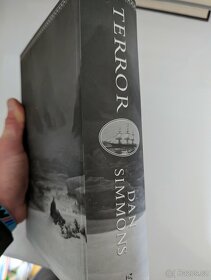 Princ Lestat, Třetí světová válka, Terror, Ona to ví - 4