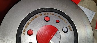 Brzdy Brembo - 4