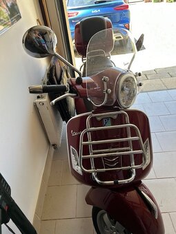 Vespa GTS 125 na prodej - 4